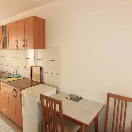 Apartamento Sea Breeze Vir