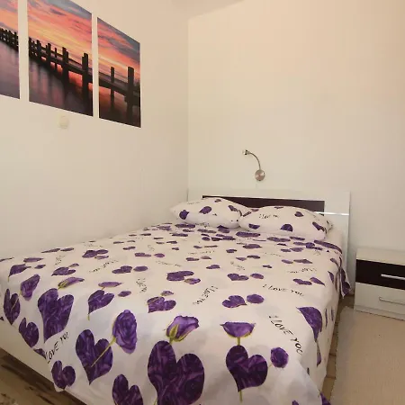 Sea Breeze Apartment