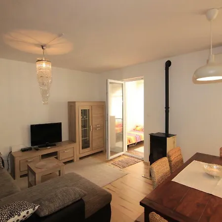 Apartment Sea Breeze